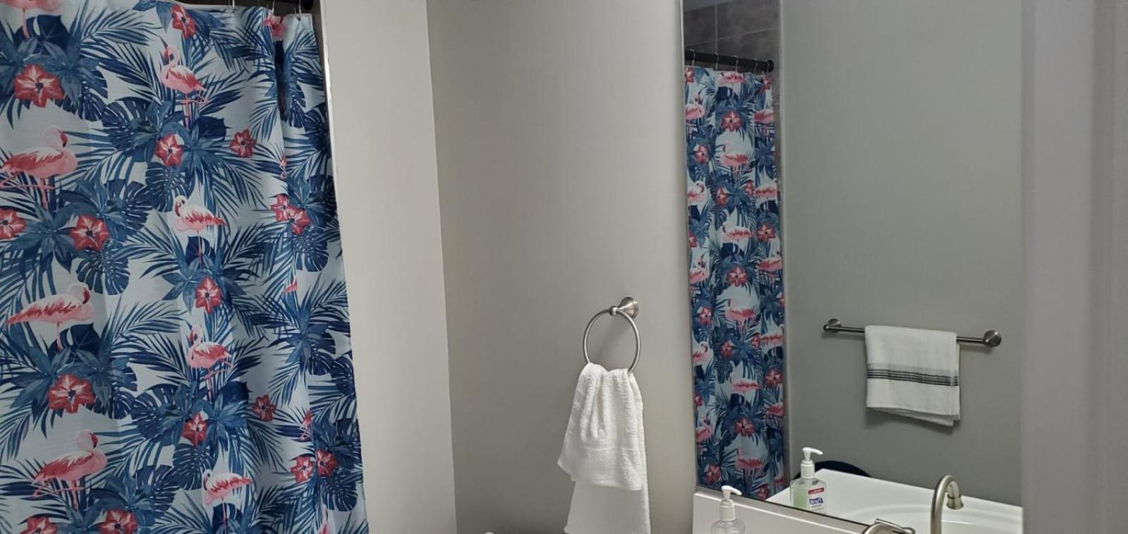 Welcome To Our Newly Built House Ґлен-Берні Екстер'єр фото